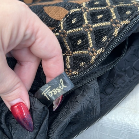 FOSSIL MULTICOLOR TAPESTRY GENUINE LEATHER STRAP XBODY HOBO SHOULDER BAG HANDBAG - Picture 9 of 11